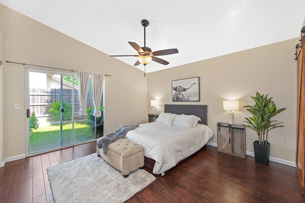 981 Vintage Oak Avenue