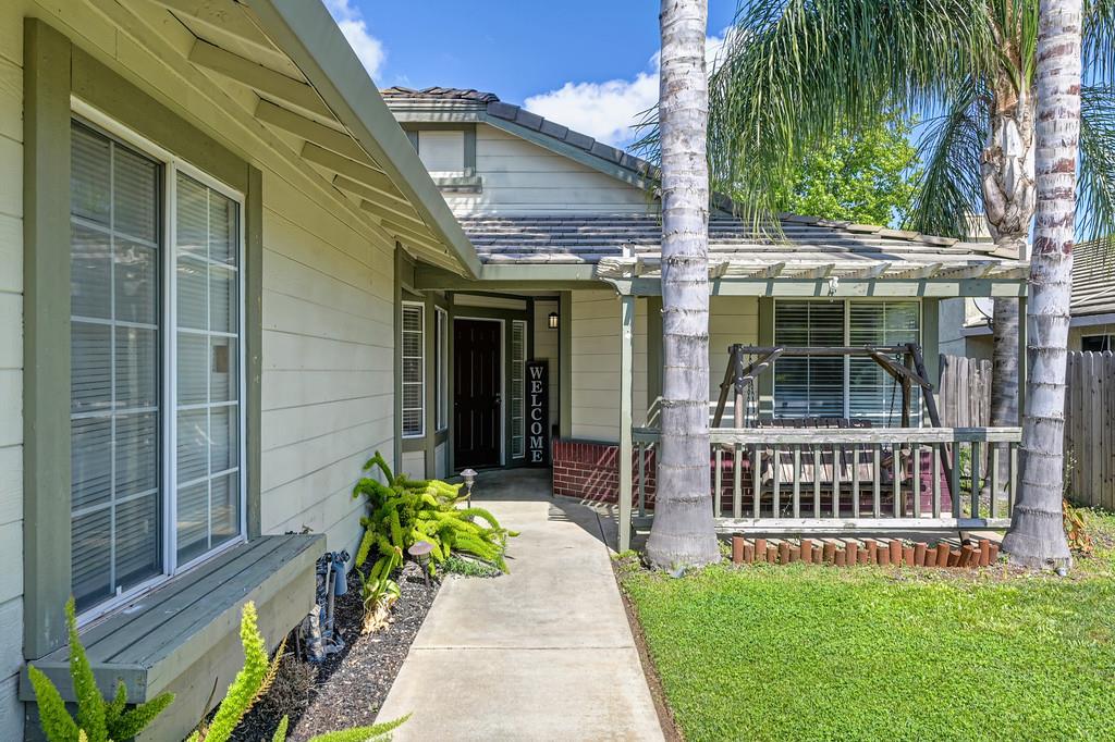 981 Vintage Oak Avenue