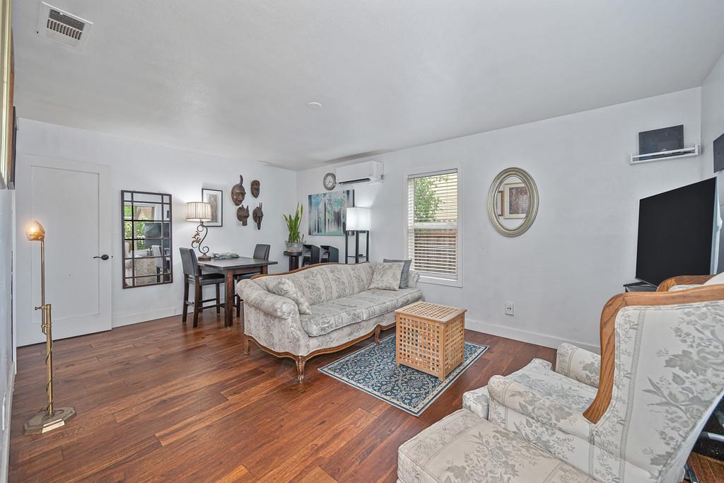 1013 Frienza Avenue