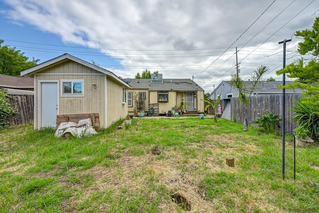 1013 Frienza Avenue