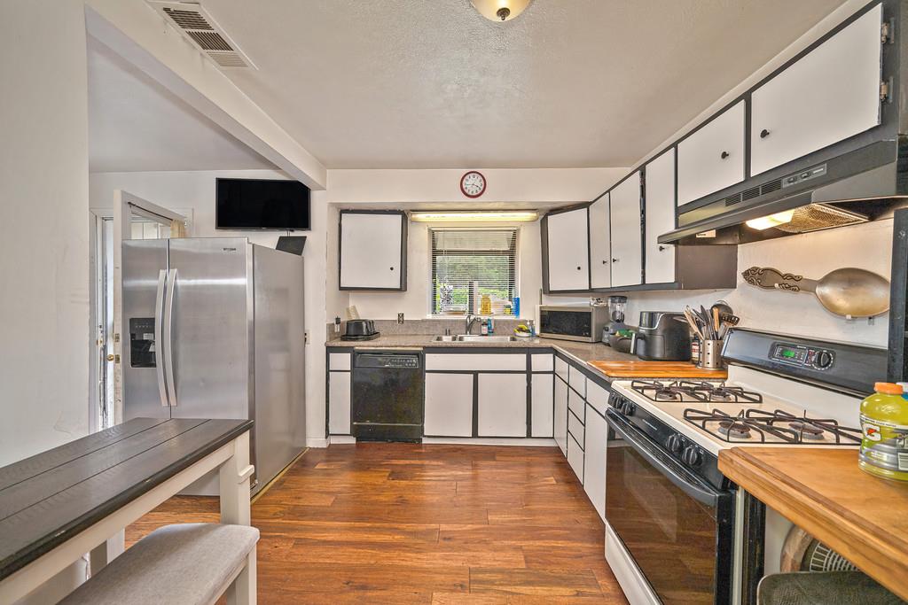 1013 Frienza Avenue