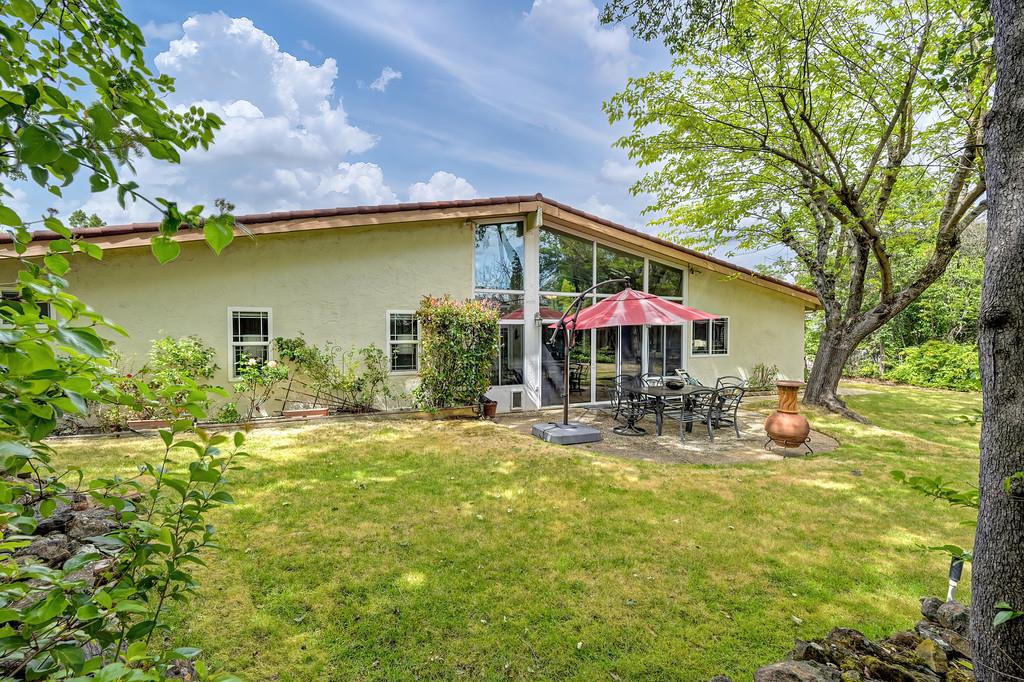 3025 Richardson Circle