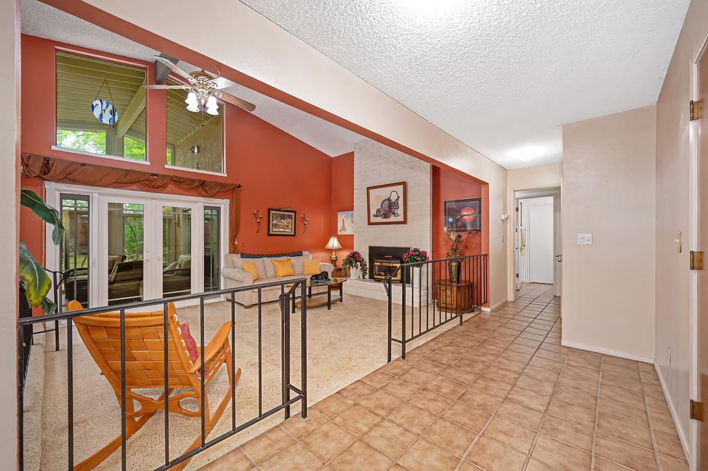 3025 Richardson Circle