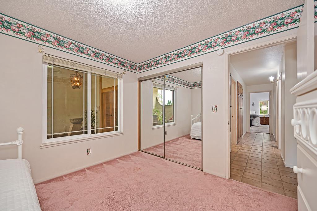 3025 Richardson Circle