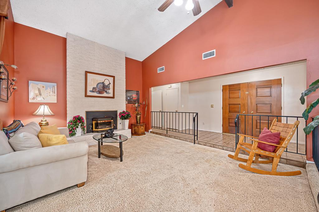 3025 Richardson Circle