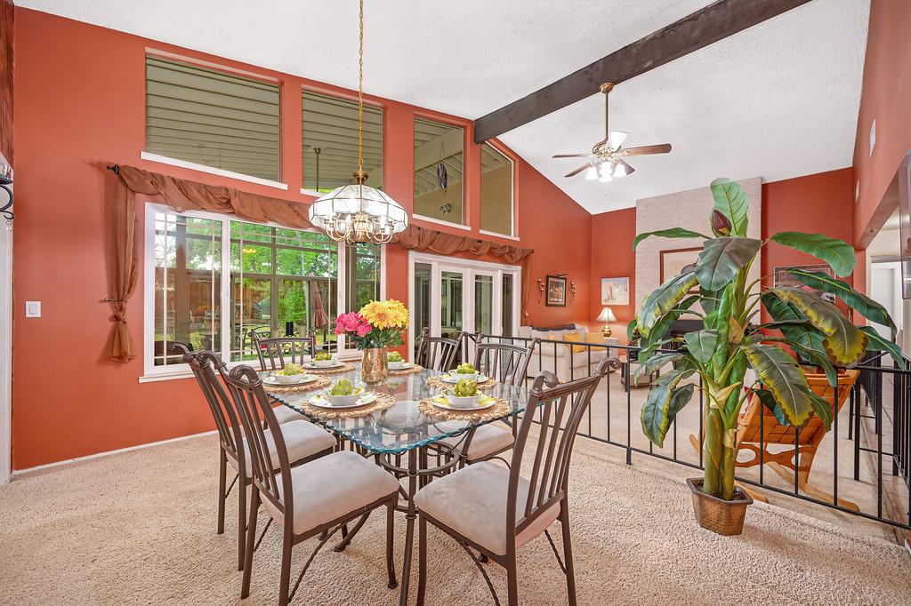 3025 Richardson Circle