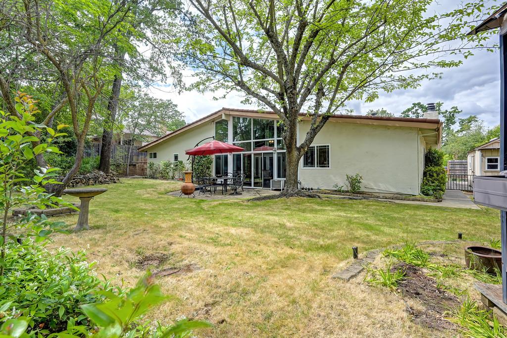3025 Richardson Circle