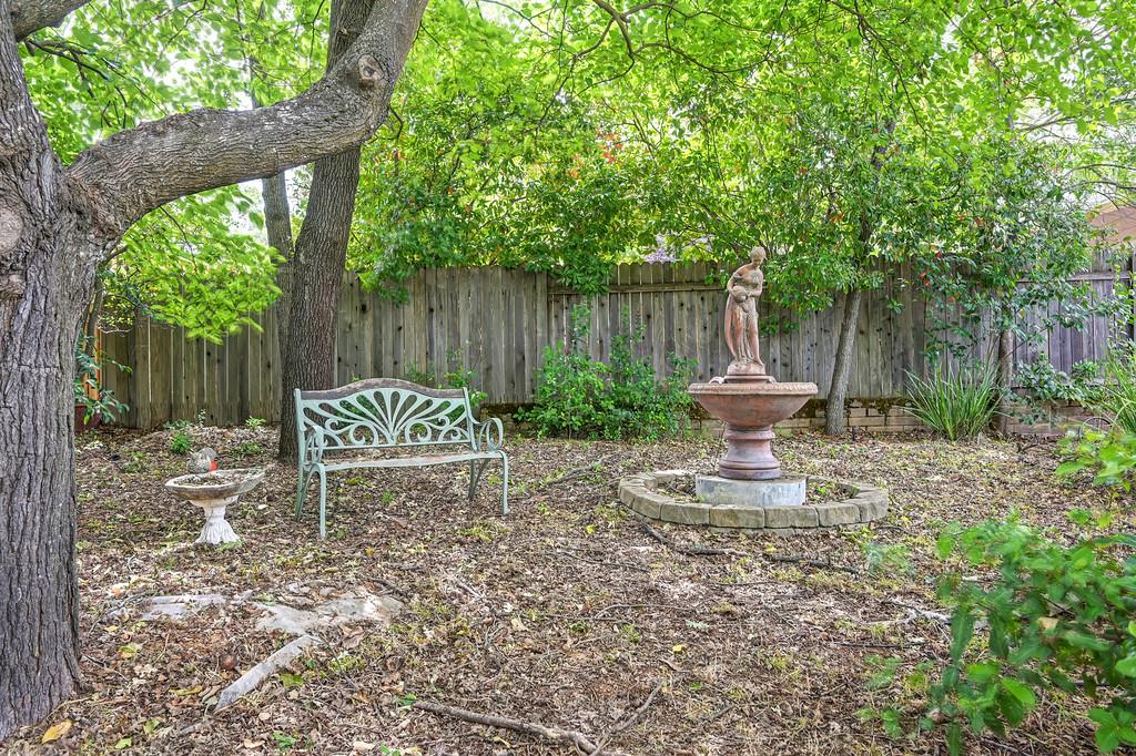 3025 Richardson Circle