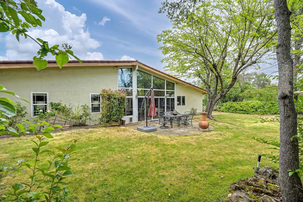 3025 Richardson Circle