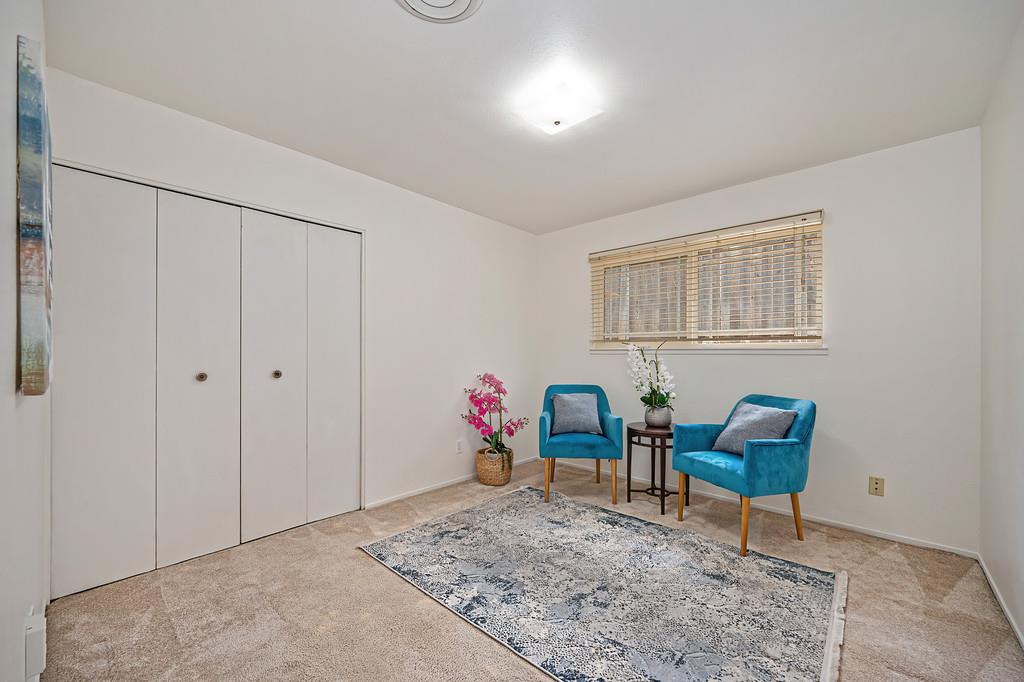3025 Richardson Circle