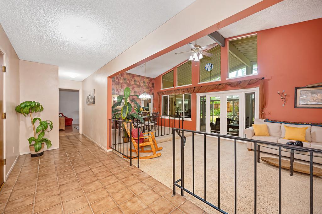3025 Richardson Circle