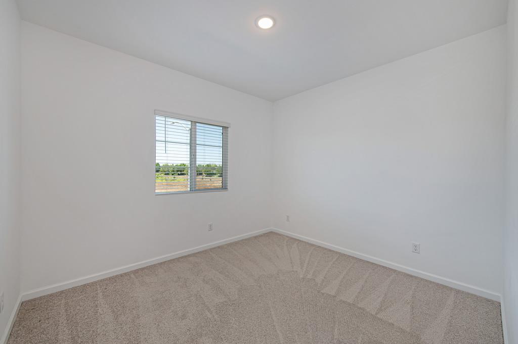 12135 Alamosa Drive