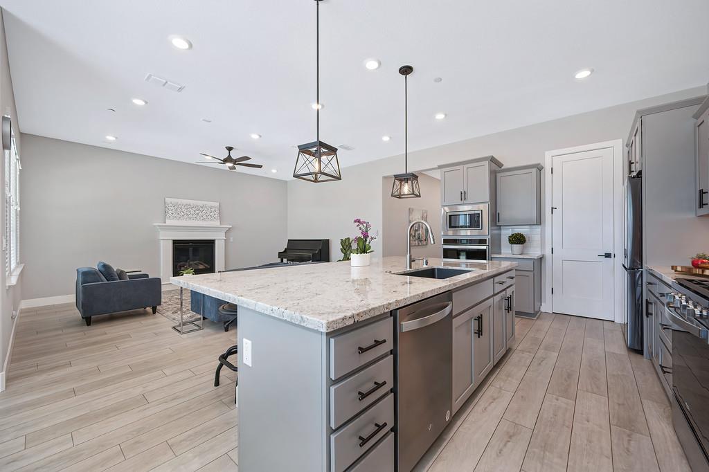 5033 Misty Ridge Drive