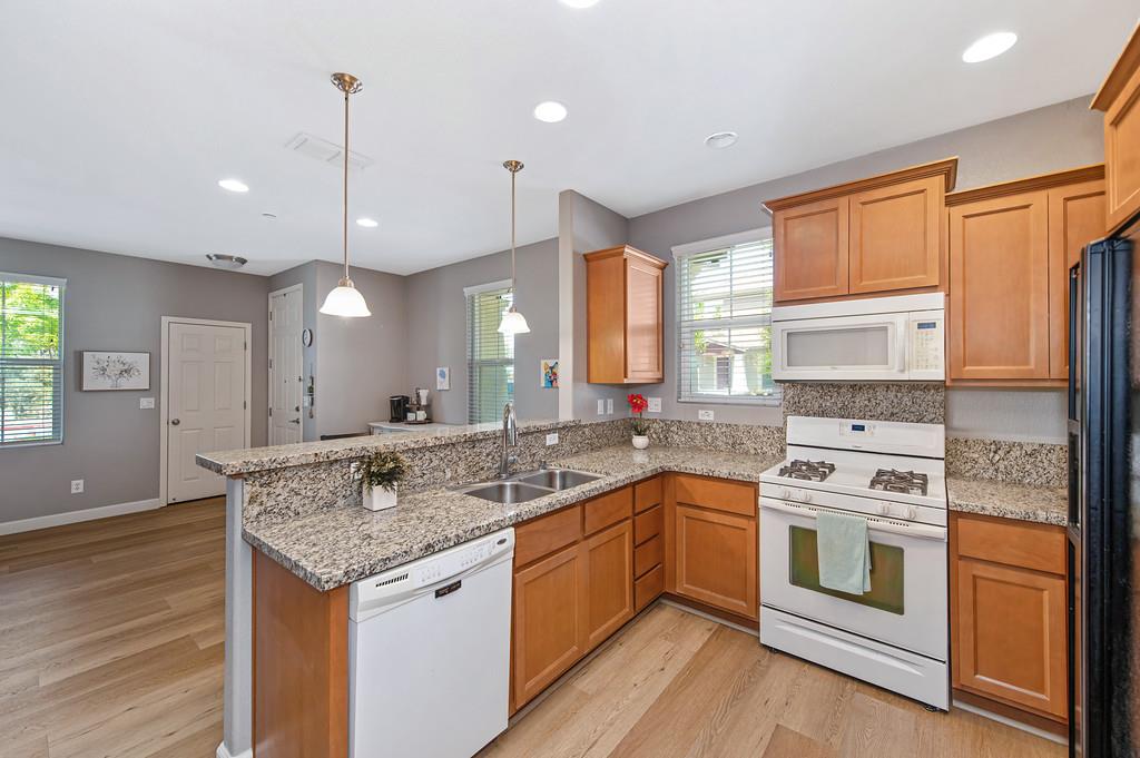 214 Blossom Rock Lane 38