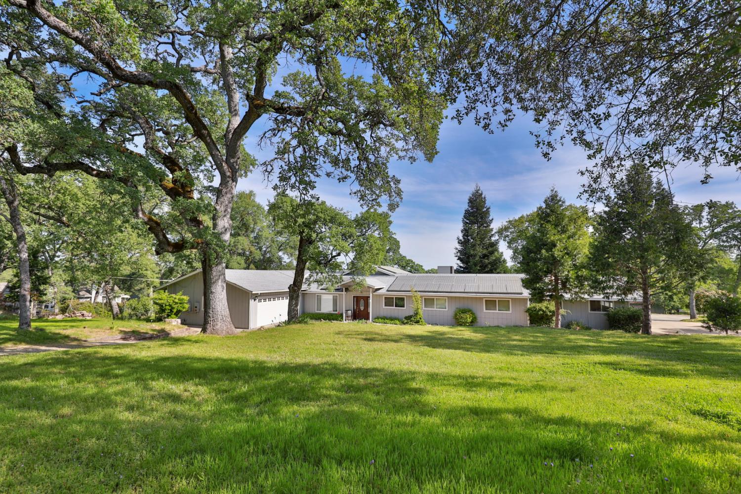 7529 Crystal Boulevard