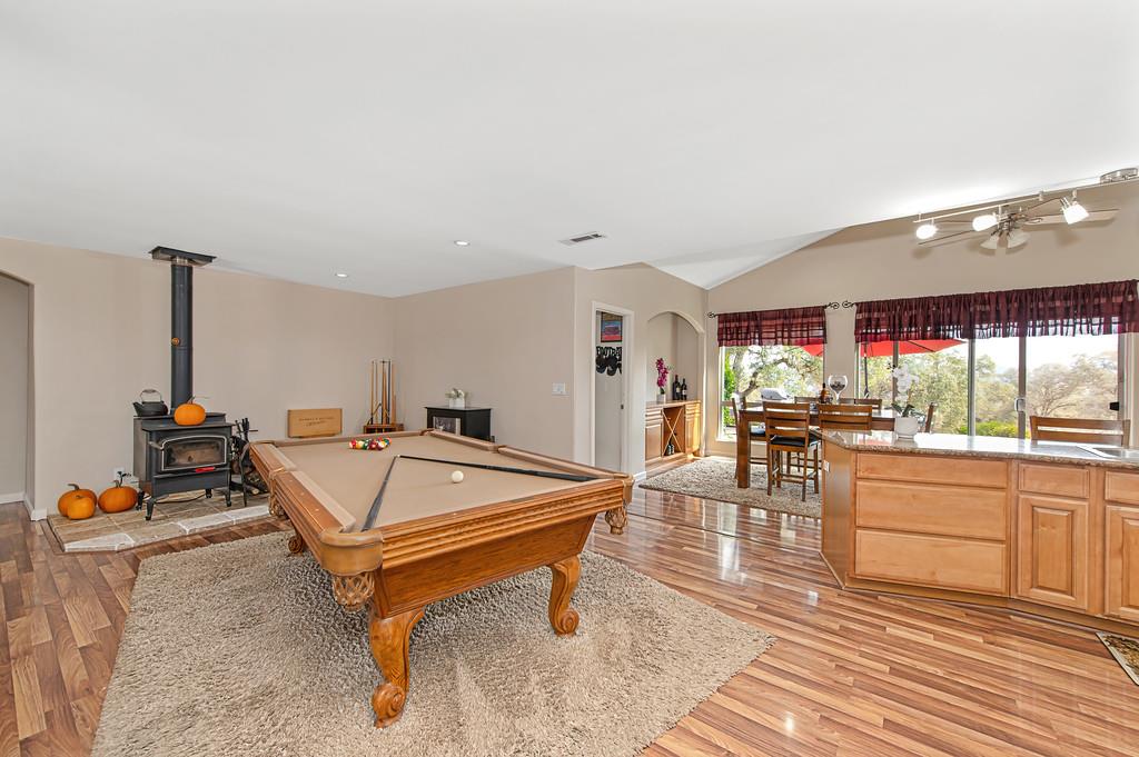 7529 Crystal Boulevard