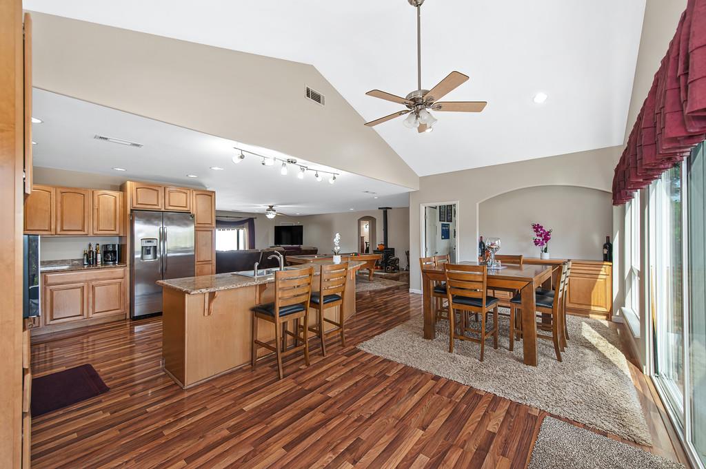 7529 Crystal Boulevard
