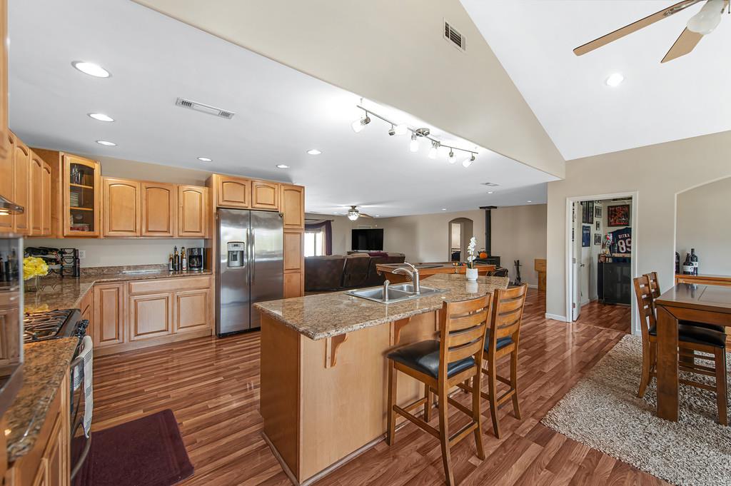 7529 Crystal Boulevard