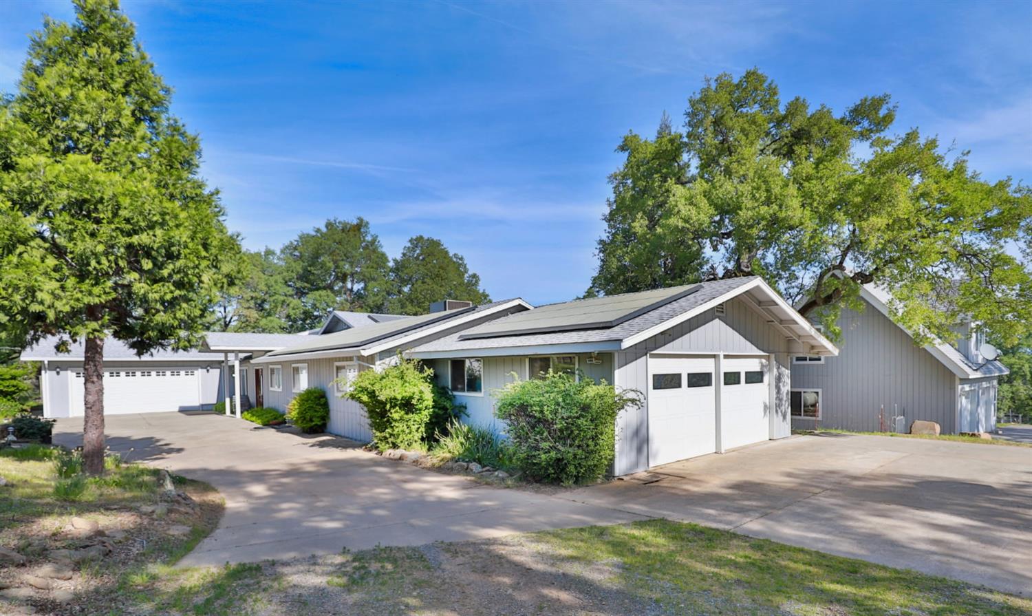 7529 Crystal Boulevard