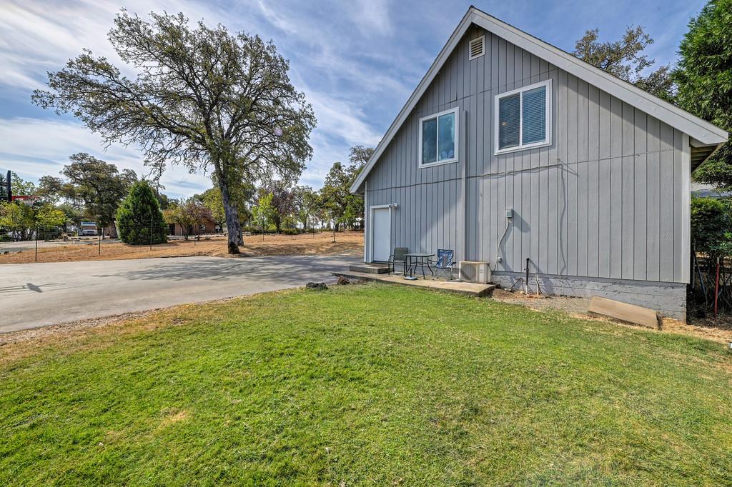 7529 Crystal Boulevard