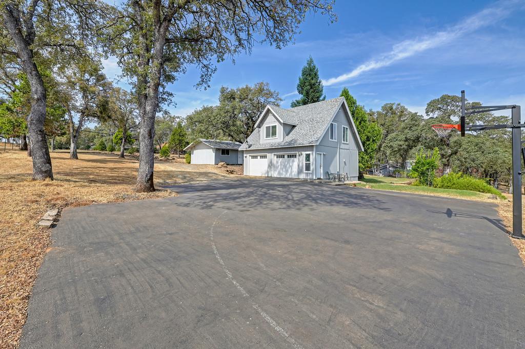 7529 Crystal Boulevard