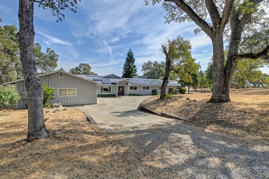 7529 Crystal Boulevard