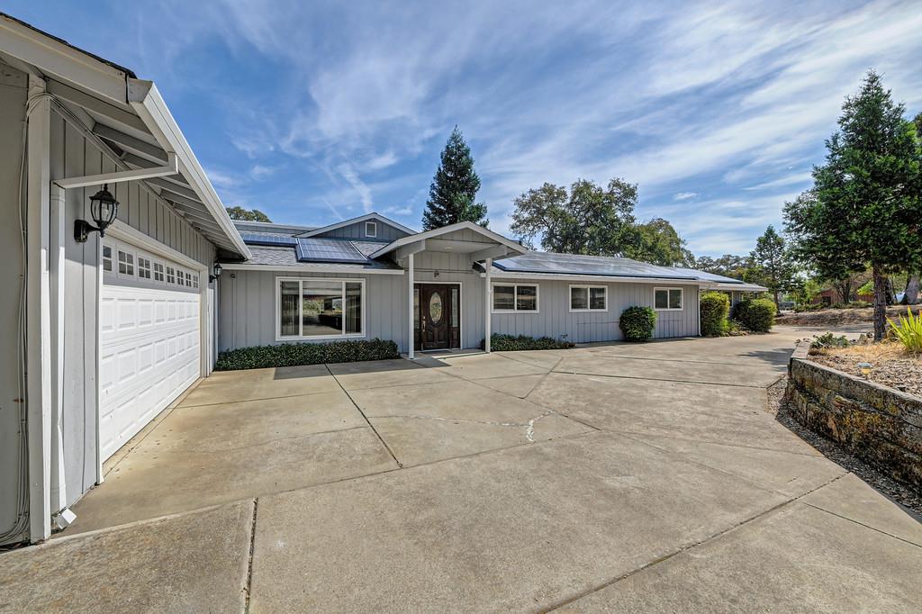 7529 Crystal Boulevard