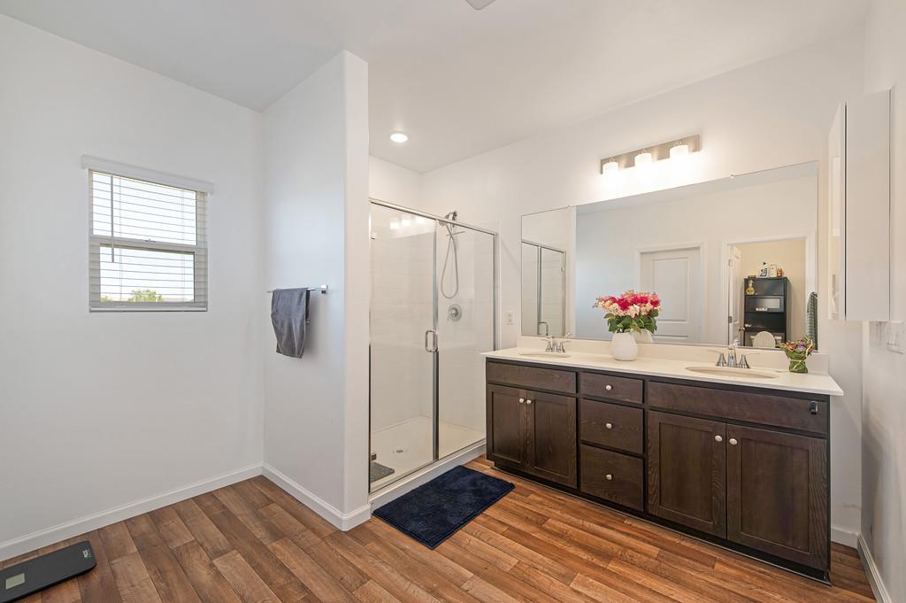 12135 Alamosa Drive