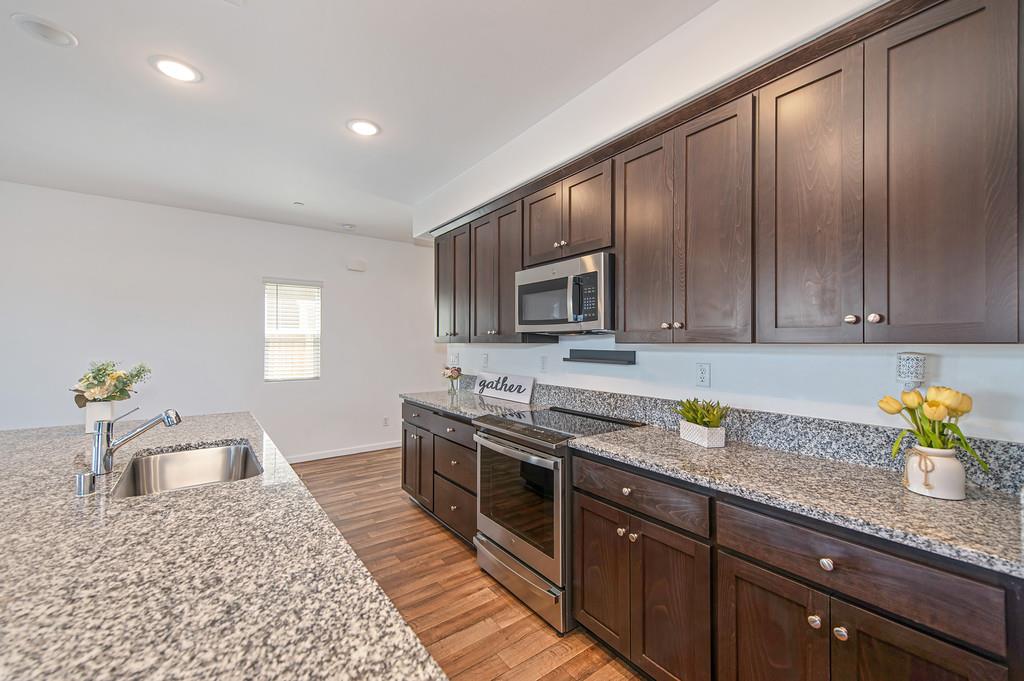 12135 Alamosa Drive