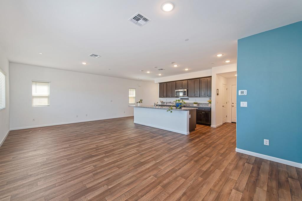 12135 Alamosa Drive