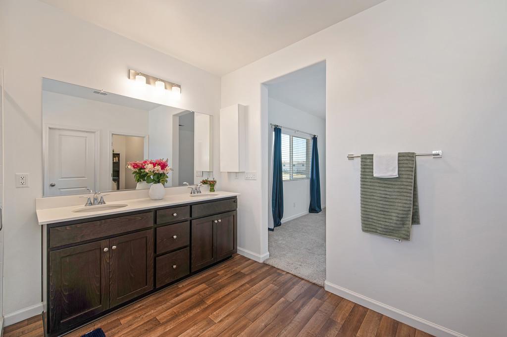 12135 Alamosa Drive