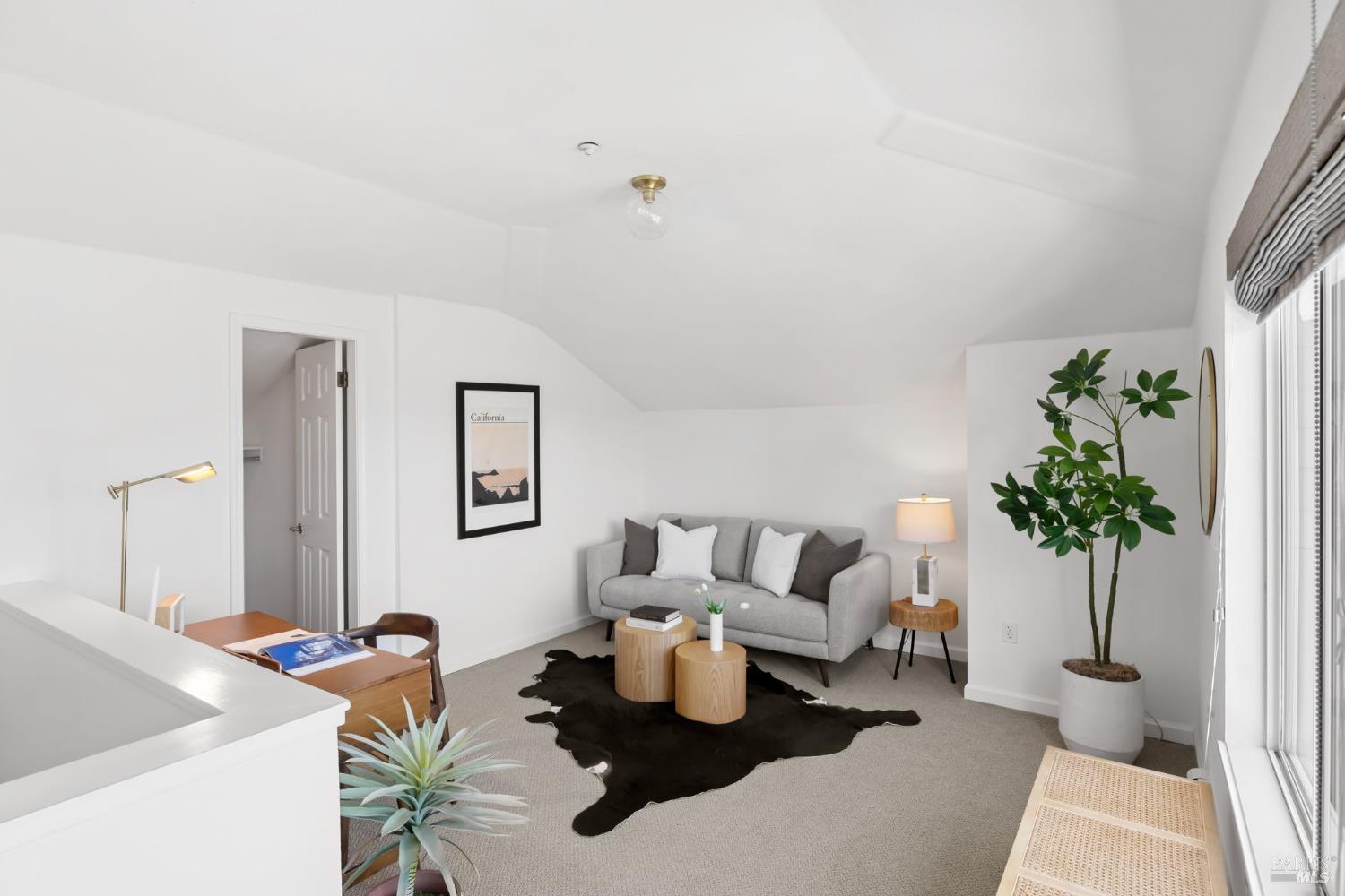 101 Sacramento Way