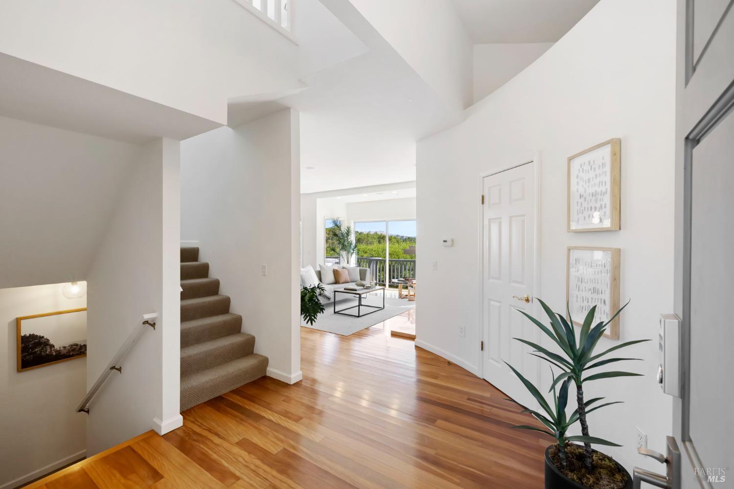 101 Sacramento Way