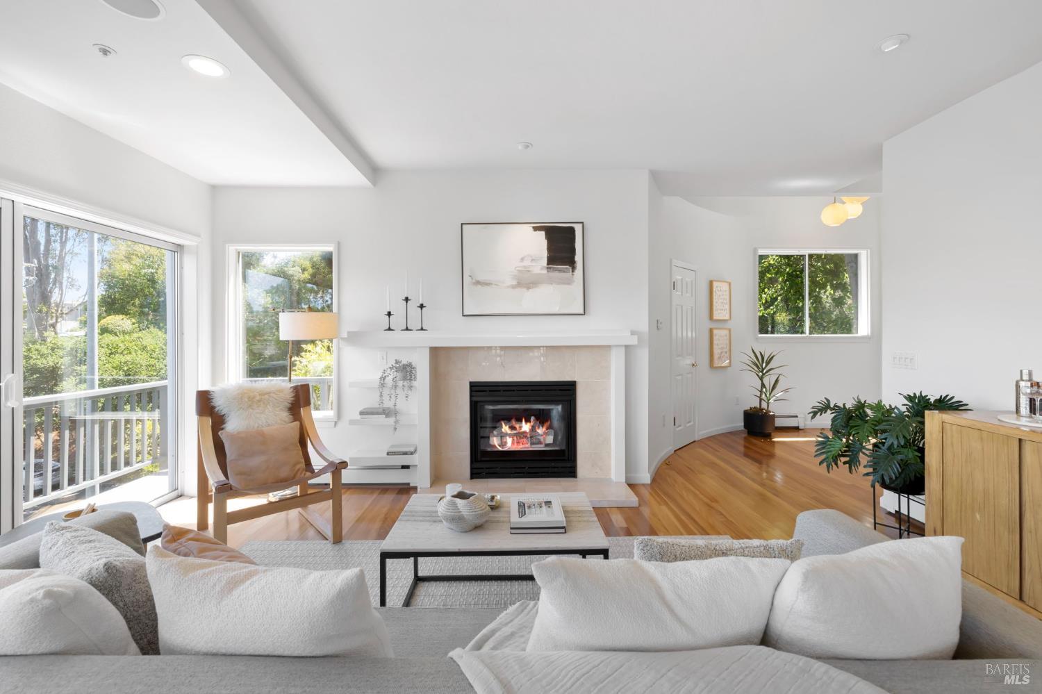 101 Sacramento Way