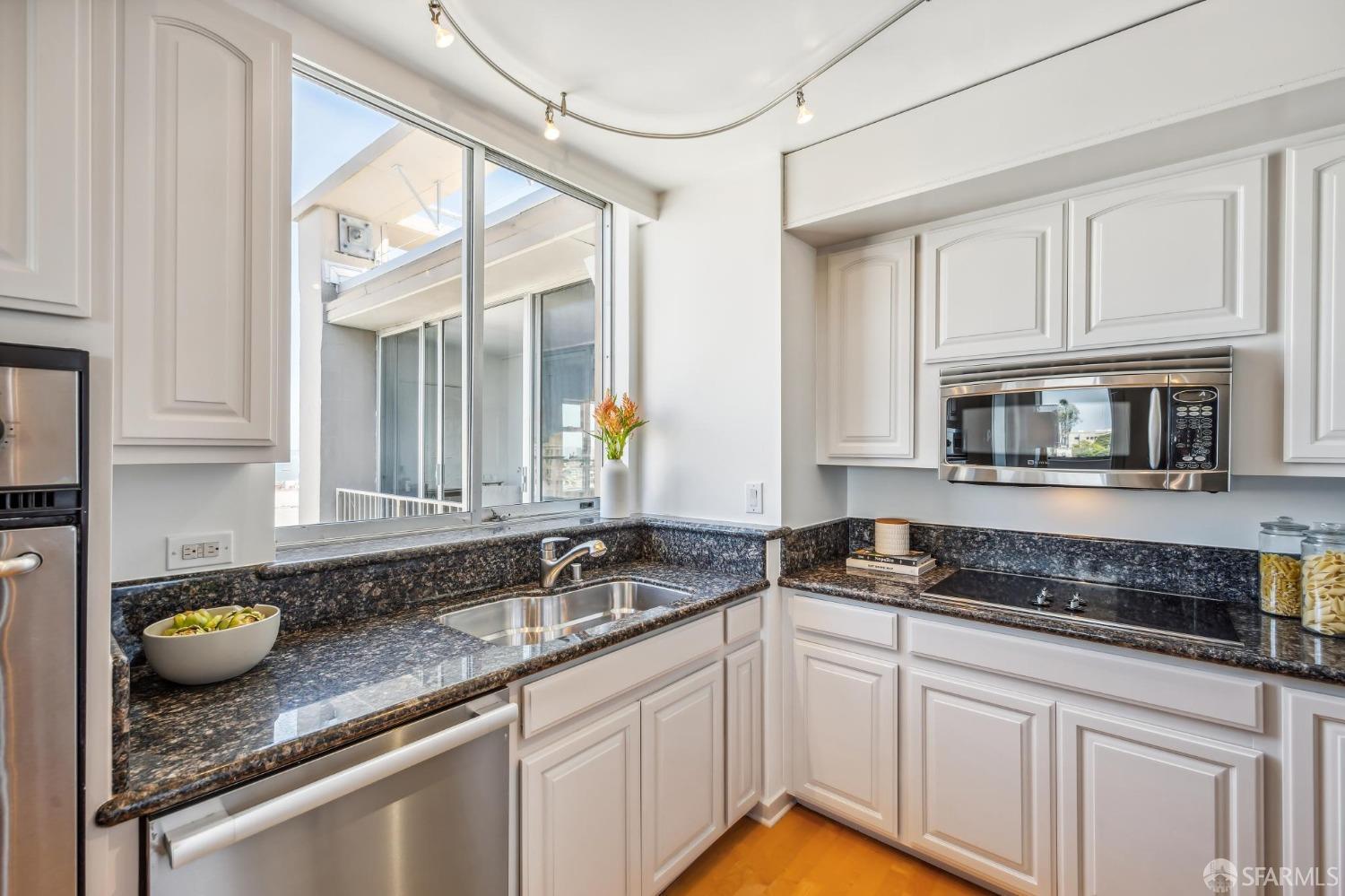 1835 Franklin Street # 1603