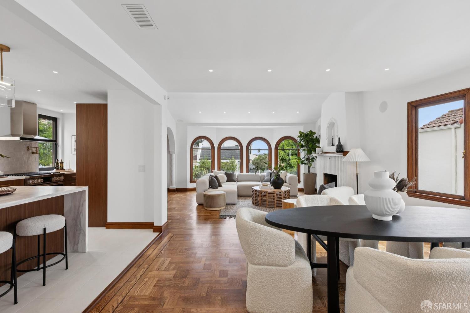 71 Manor Drive