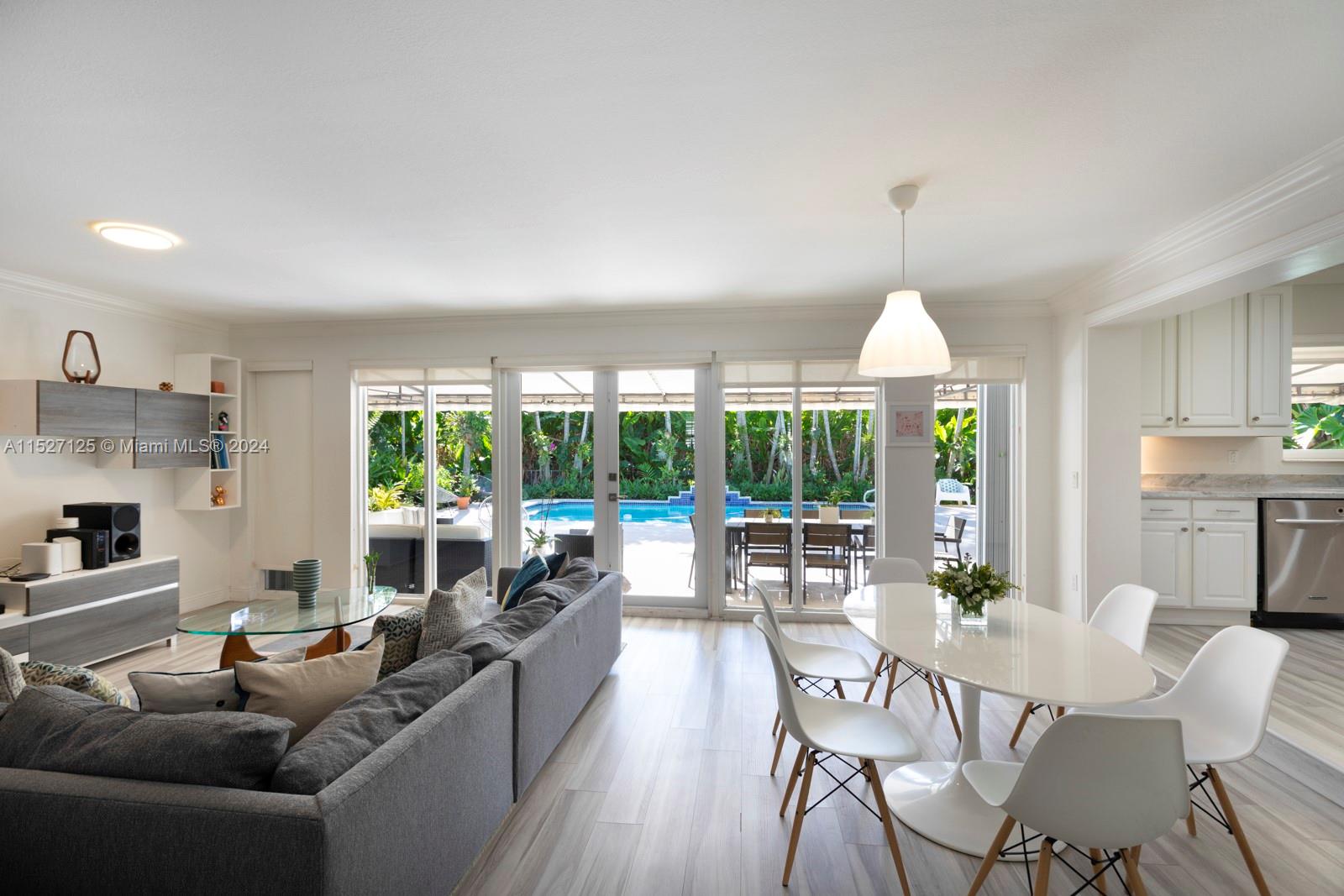 410 Bargello Ave