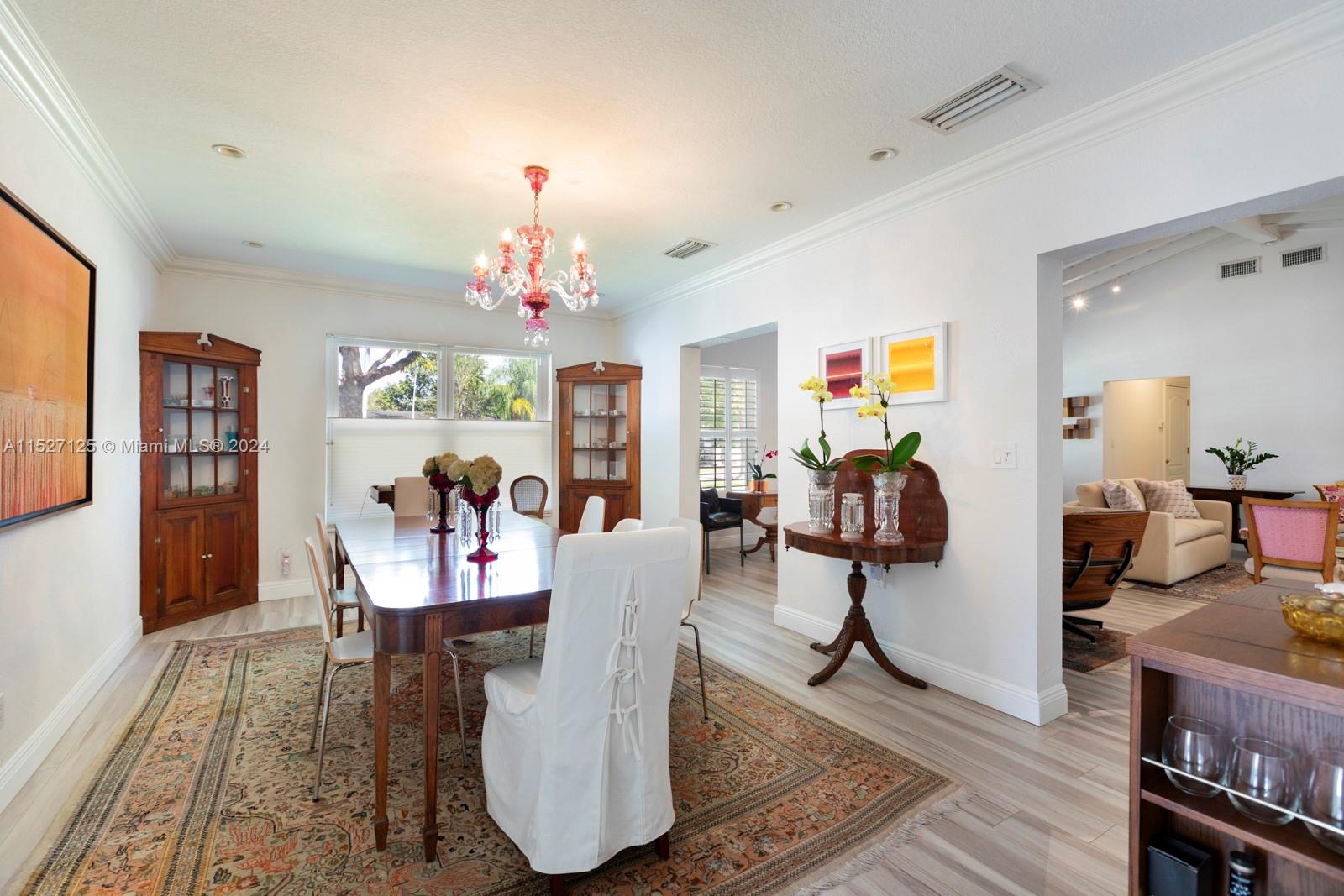 410 Bargello Ave