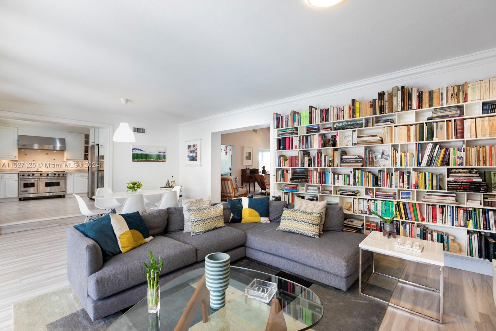 410 Bargello Ave