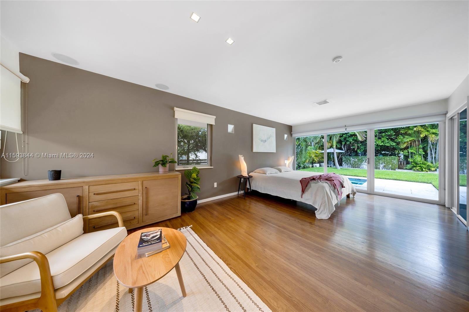 500 Grand Concourse