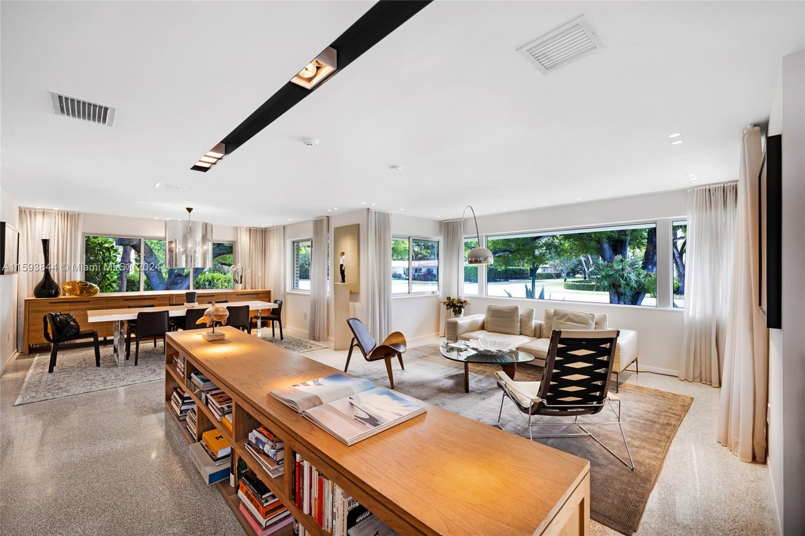 500 Grand Concourse