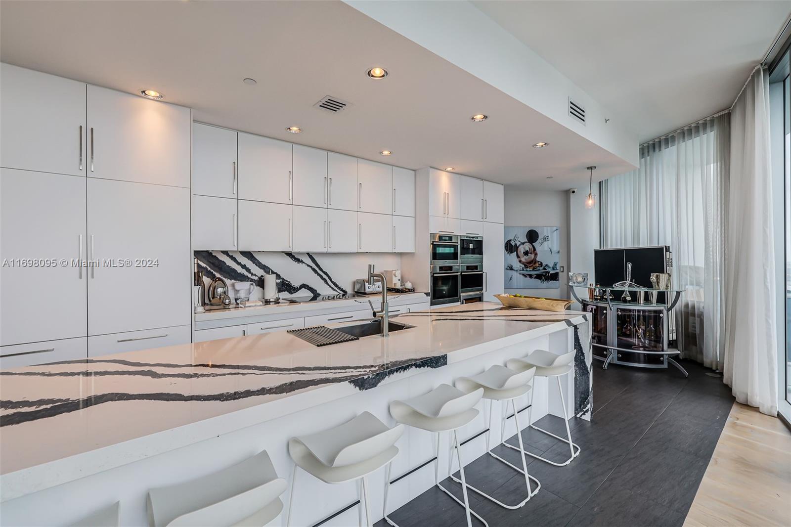 200 Biscayne Boulevard Way # 5301