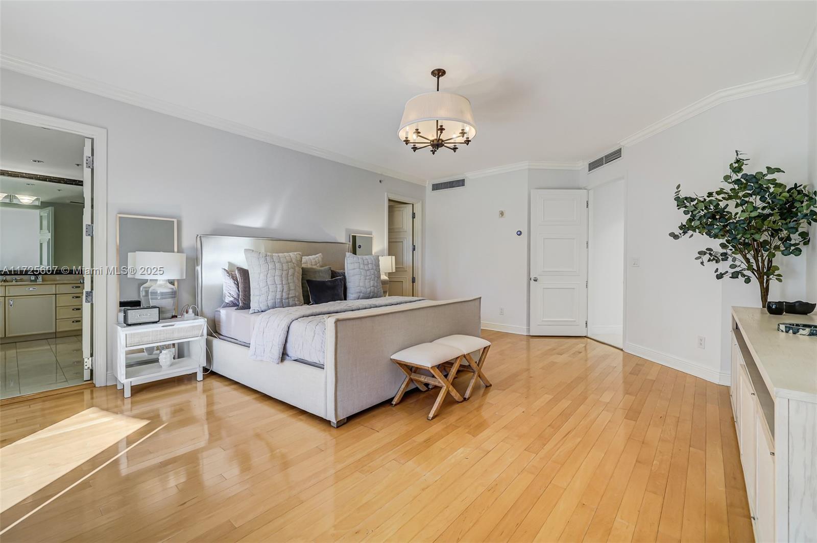 13637 Deering Bay Dr # 222