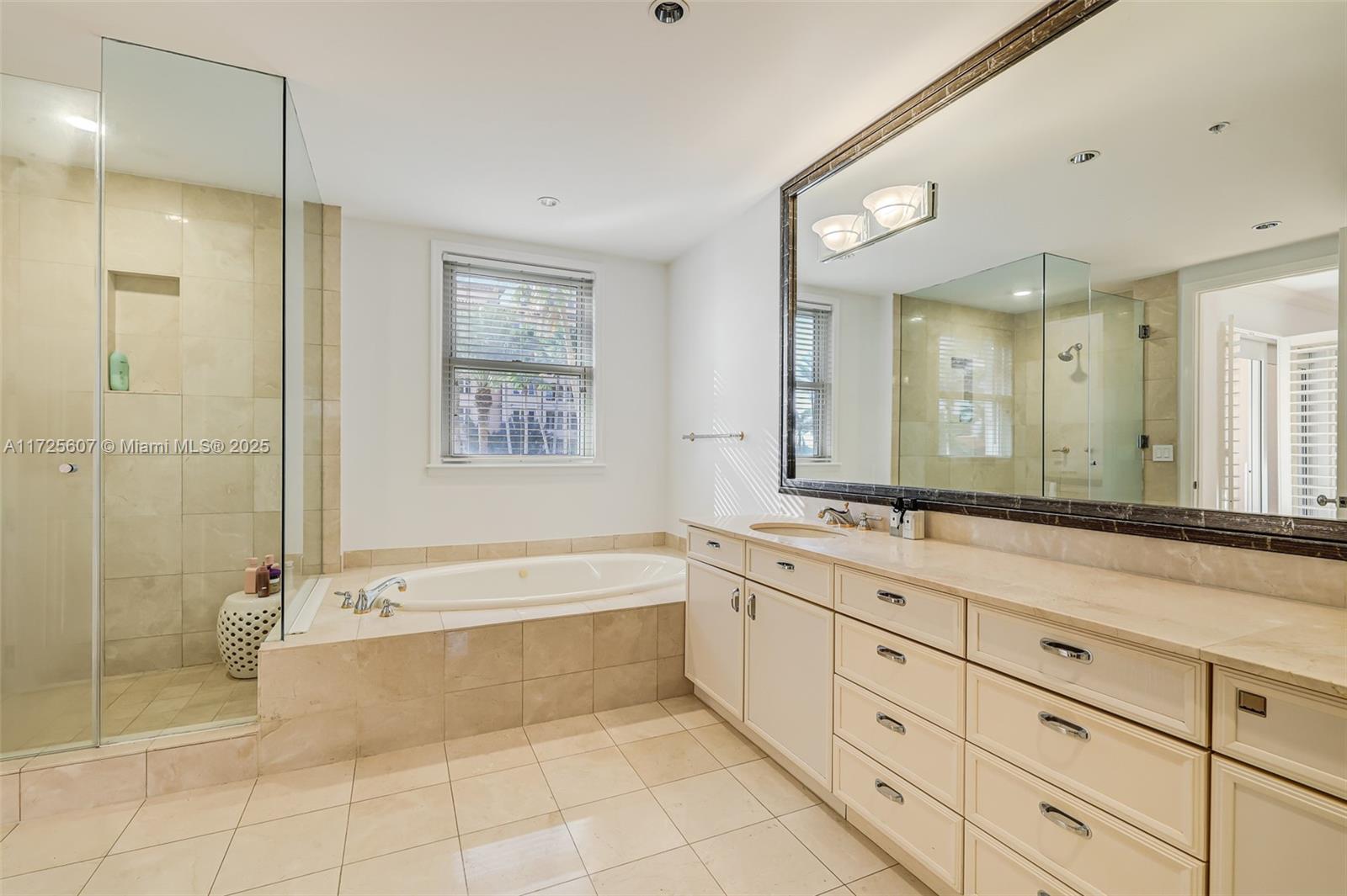 13637 Deering Bay Dr # 222