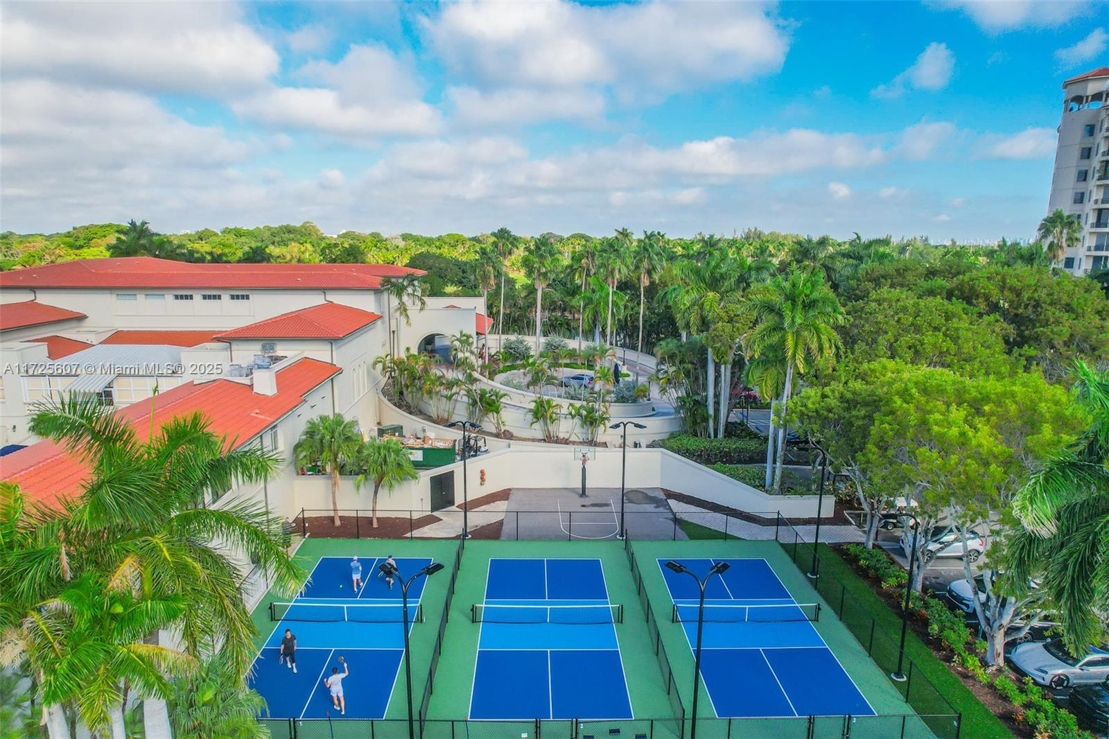 13637 Deering Bay Dr # 222