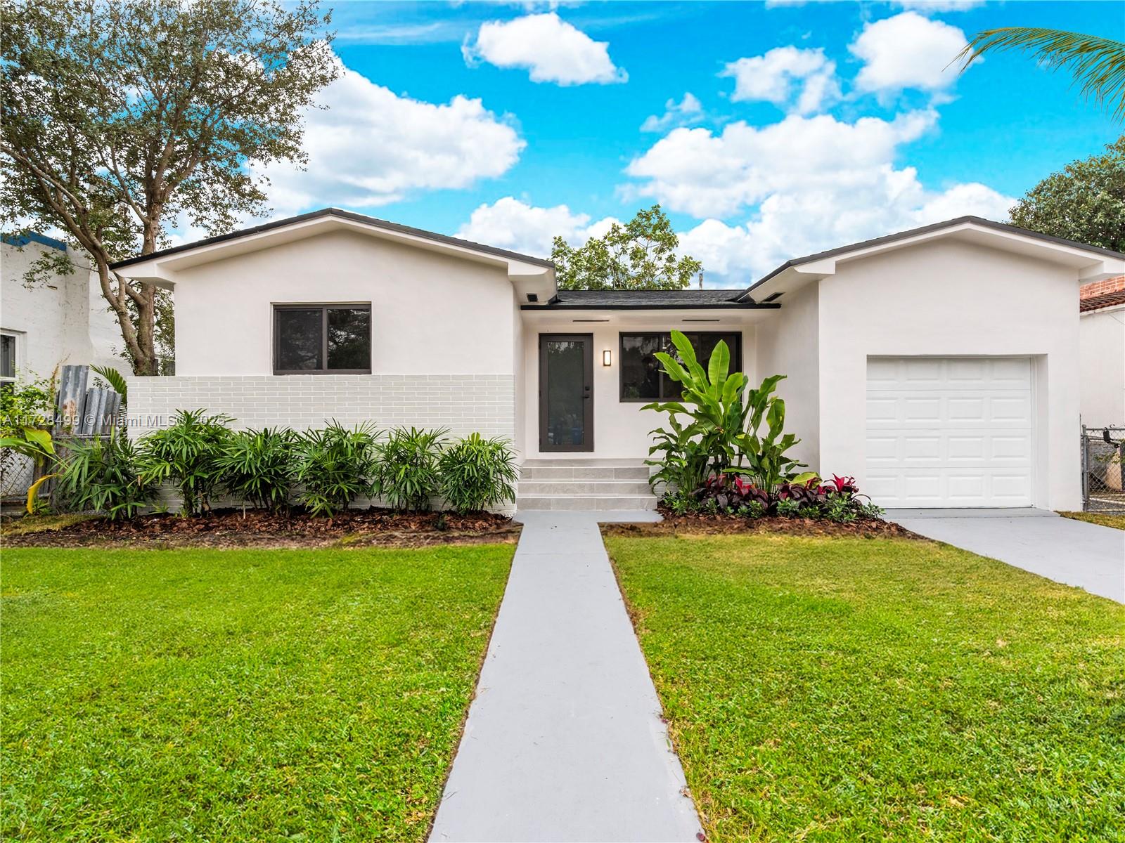 960 NW 50th St