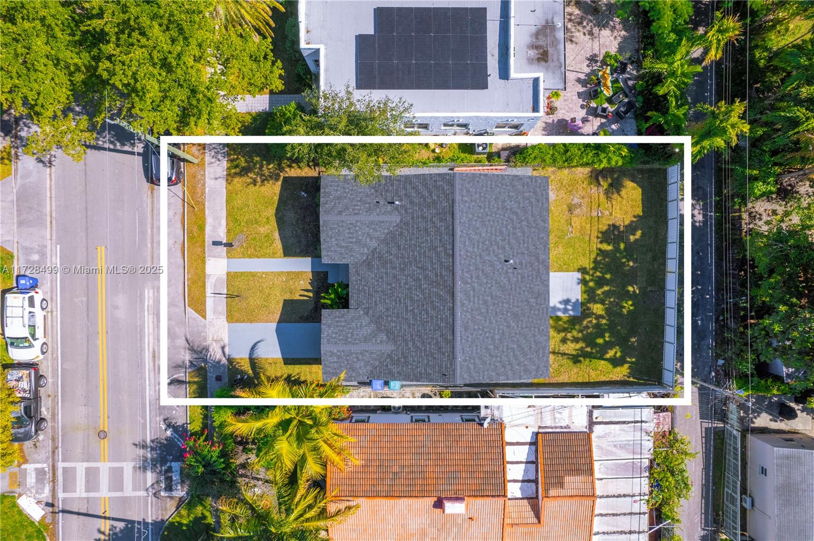 960 NW 50th St