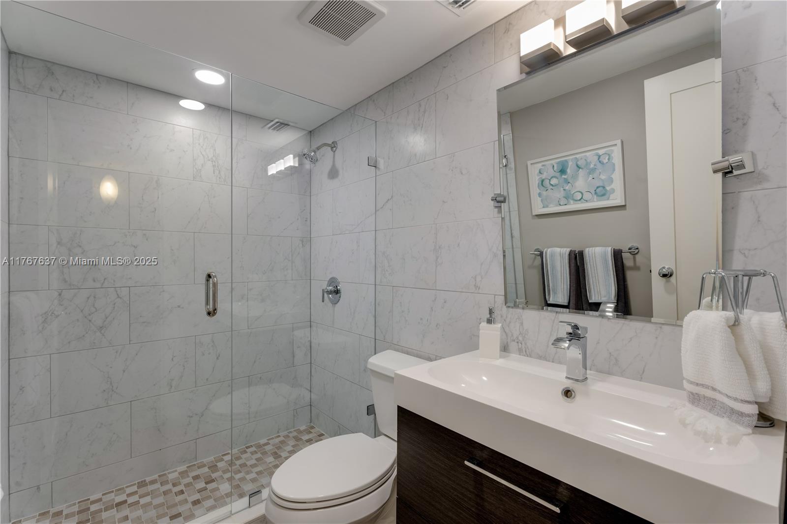 240 Galen Dr # 108