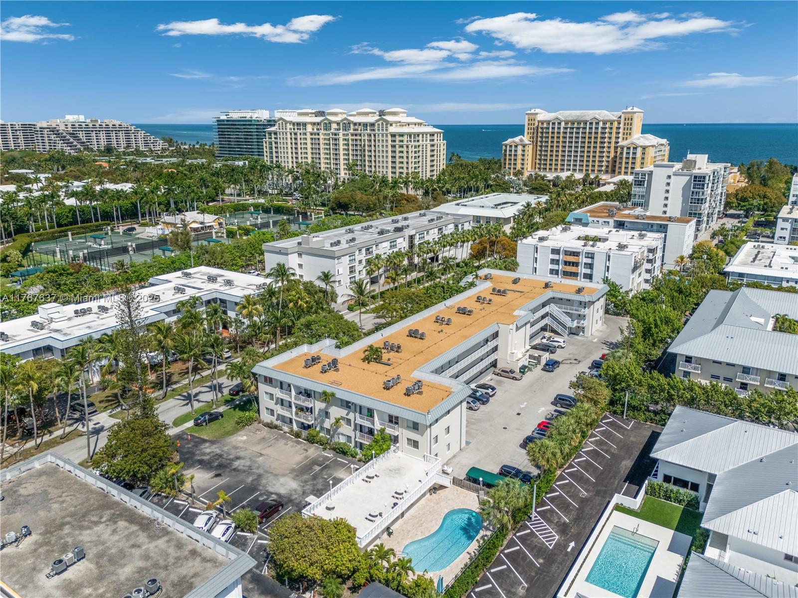 240 Galen Dr # 108