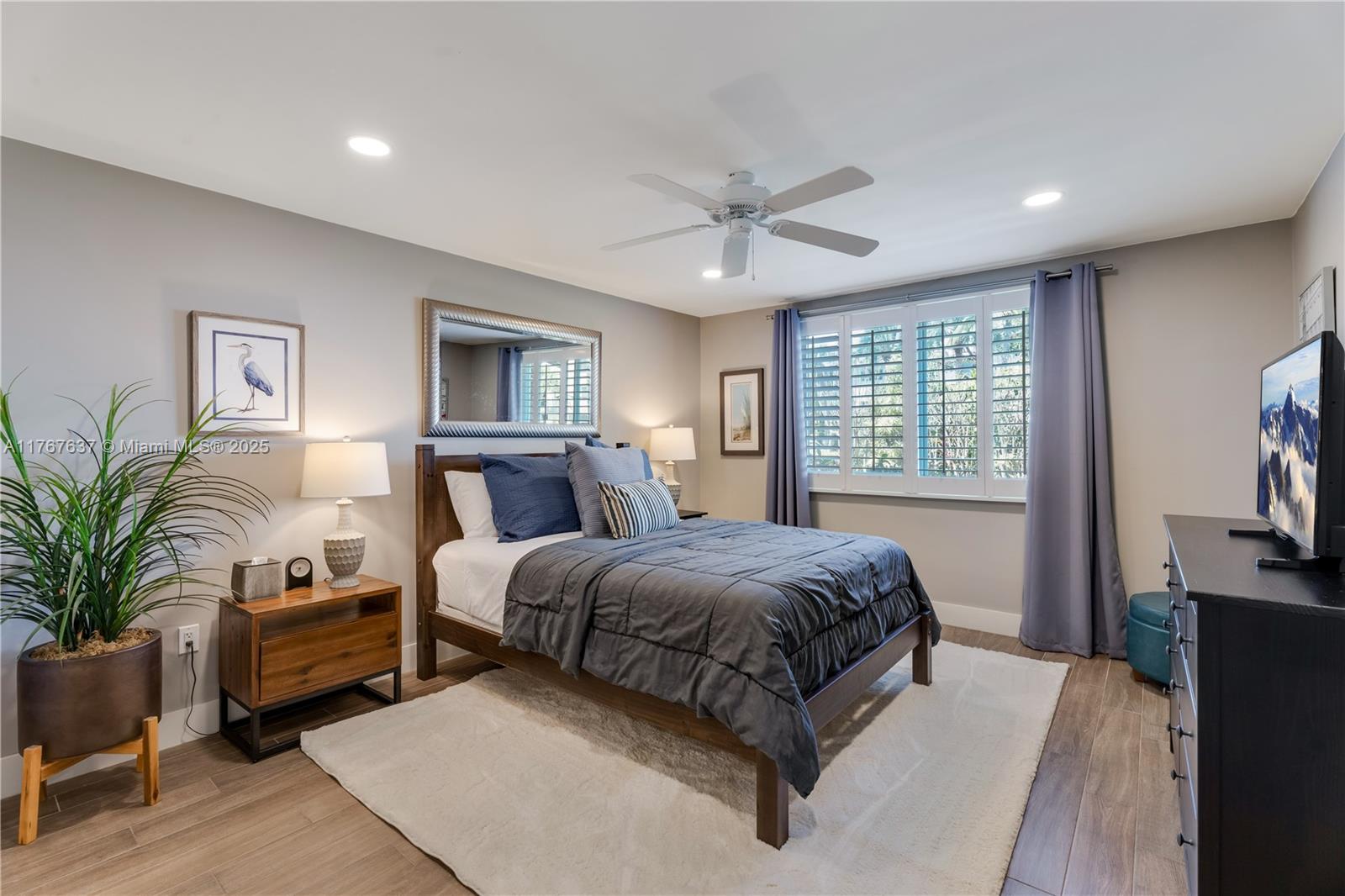 240 Galen Dr # 108
